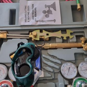 Assorted tools for sale in Durban - Image 1
