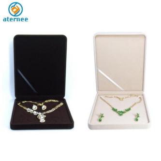 Aternee Velvet Necklace Box Chain Display Case Gift Box … in Singapore - Image 1