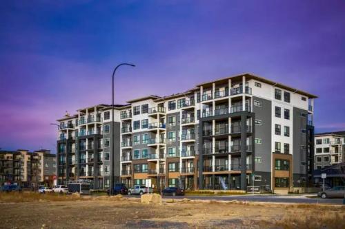 Atlas in Airdrie - Image 1