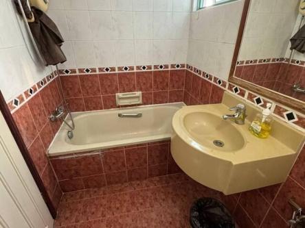 Available﻿ Immediately - Master Room/Include Utilities/Wifi/ … in Singapore - Image 1
