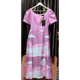Available In Sizes M. Long Dress With Printed Pattern Good … in Singapore - Image 1