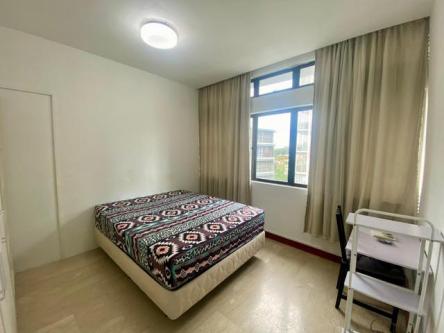 Available﻿ June 2 - Common Room/Include Utilities/Wifi/Airco … in Singapore - Image 1