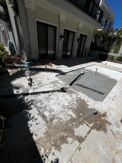 Available for work / Help if needed in Main Beach - Image 2
