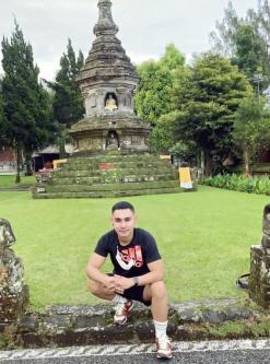 Available manly nice in Jakarta - Image 3