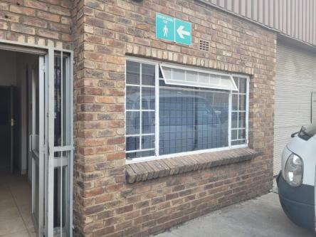 BA4 – 393m² - Distribution/Engineering Space To Let in Kimberley - Image 2