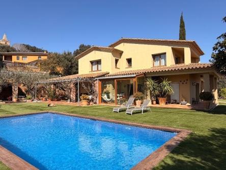 BAIX EMPORDÀ, MONT RAS, GRAN CASA CON JARDÍN. en Palafrugell - Imagen 1