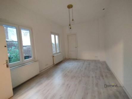 BEAU T2 EN RDC à Tourcoing - Photo 1