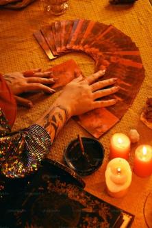 BUSCAMOS CHICAS EXPERTAS EN TAROT en Buenos Aires - Imagen 1