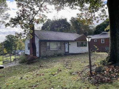 Barclay Hill Rd in Pittsburgh - Image 1