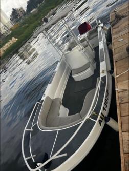 Bateau immatriculé en polyester à Abidjan - Photo 3
