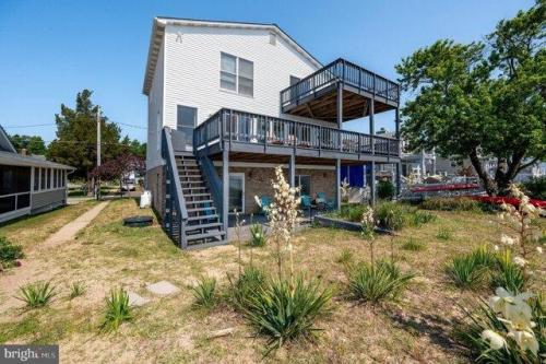 Beach Dr, Huntingtown, Home For Rent in Waldorf - Image 1