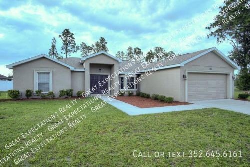 Beautiful 3/2/2 House for Rent. Available Now! in Ocala - Image 1