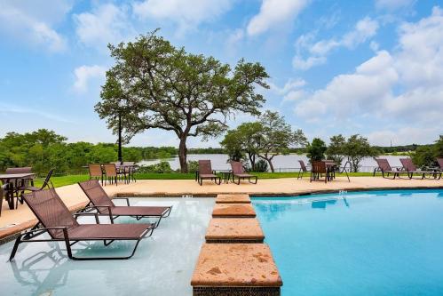 Beautiful Apartments Ready for Immediate Move-In in Round Rock - Image 1