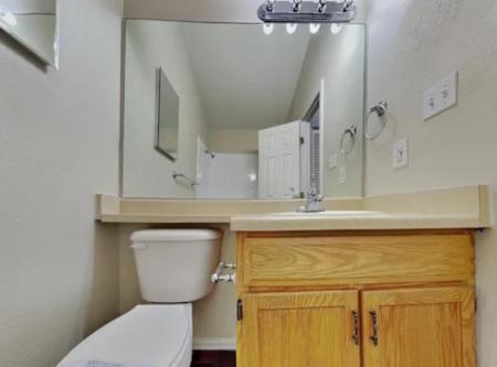 Beautiful Home for Rent in Colorado Springs - Image 9