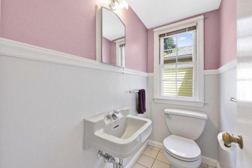 Benz St, Springfield, Home For Sale in Springfield - Image 1