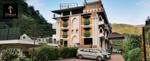 Best Resort in Rishikesh for Luxury Stays & Riverside Bliss in Moradabad - Image 1