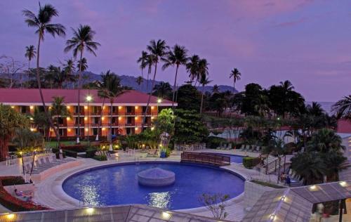 Best Western Jaco Beach All Inclusive Resort en Alajuelita - Imagen 1