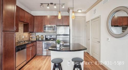 Big Layout Energy in Houston - Image 1