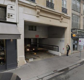 Box fermé - Rue du Faubourg Poissonière 75010 à Chelles - Photo 1