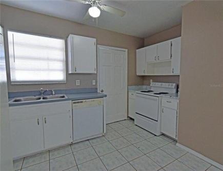 Briarwood Ln, Spring Hill, Home For Rent in Spring Hill - Image 1