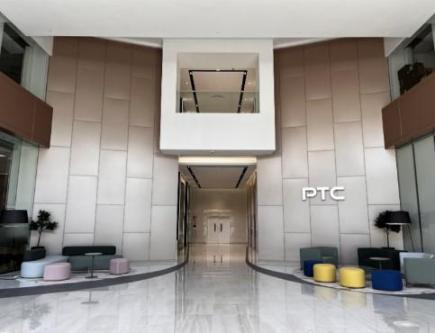 Bright Workspace, Collaborative Environment, Flexible Space in Singapore - Image 1