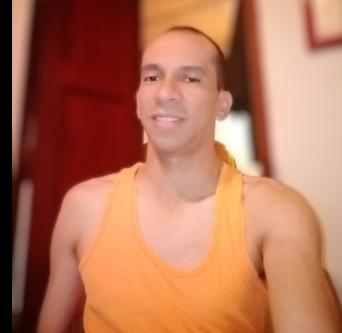 Brindo masajes a caballeros en Caracas - Imagen 1