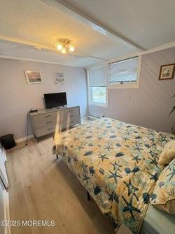 Broadway, Ocean Grove, Home For Rent in Howell Township - Image 1