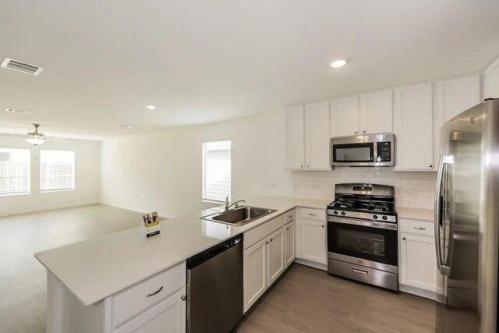 Bronte Blvd, Crandall, Home For Rent in Mesquite - Image 1