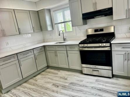 Burdette Pl, Fairview, Home For Rent in North Bergen - Image 1