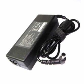 Buy Laptop Adapters – Fast Charging & Safe Use in Delhi - Image 1