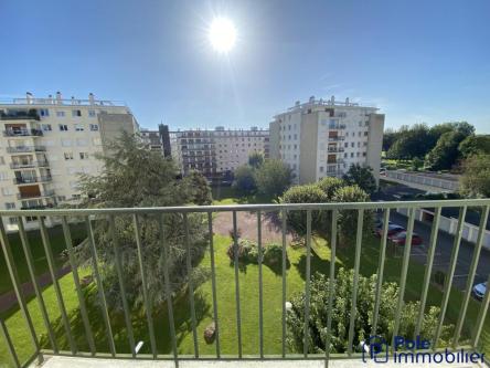 CAEN - F5 MEUBLÉ AVEC BALCON à Caen - Photo 1