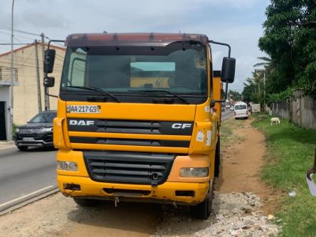 CAMION BENNE 10 ROUES A VENDRE à Abidjan - Photo 1