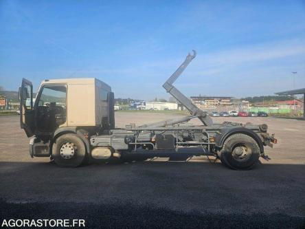 CAMION RENAULT 4X2 PREMIUM AMPLIROLL à Chalon-sur-Saône - Photo 1