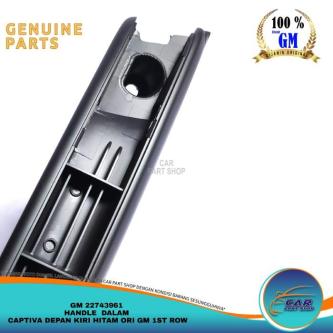 CAPTIVA INNER DOOR HANDLE BLACK FRONT LEFT 1ST ROW ORIGINAL GM in Singapore - Image 1