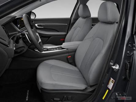 CAR HIRE/RENTAL in Ajman - Image 2