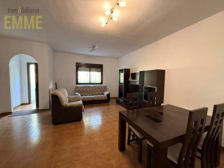 CASA AMPLIA DE 4 DORMIITORIOS en Ronda - Imagen 1