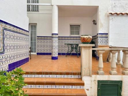 CASA CON PATIO EN ES CASTELL en Mahón - Imagen 1