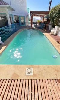 CASA CON PISCINA BOSQUES DE MONTEMAR en Concón - Imagen 2