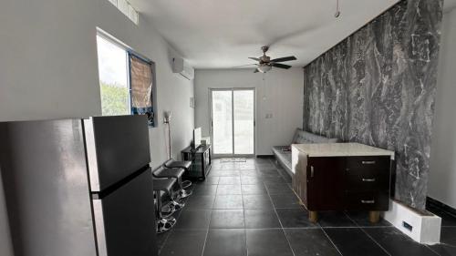 CASA CUMBRES MADEIRA MONTERREY RENTA en La Fama - Imagen 1