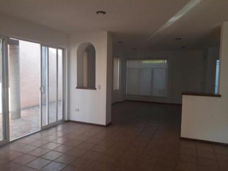 CASA EN RENTA SAINT GERMAIN SAN PEDRO CHOLULA en Tlaxcalancingo - Imagen 3
