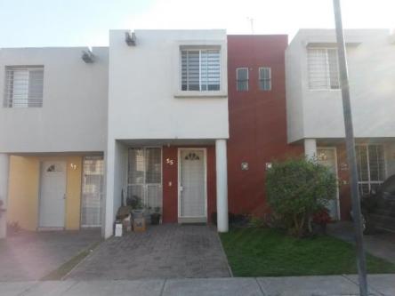 CASA EN RENTA en Tlajomulco de Zúñiga - Imagen 1