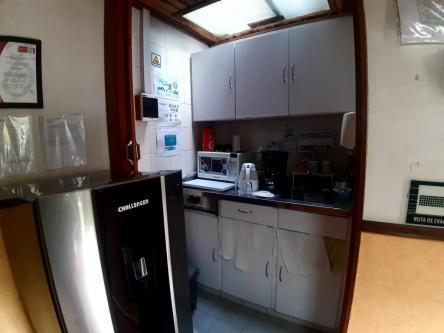 CASA PARA OFICINA O COMERCIO EN CEDRITOS en La Mesa - Imagen 10