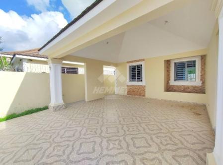 CASA PROYECTO CERRADO CON PISCINA Y PATIO LLANOS GURABO STGO. en Santiago - Imagen 8