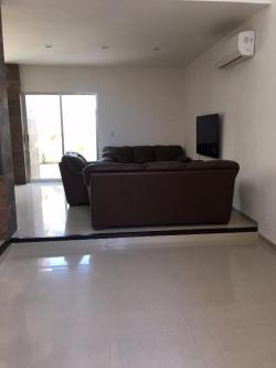 CASA RESIDENCIAL EN VENTA en Coatzacoalcos - Imagen 2