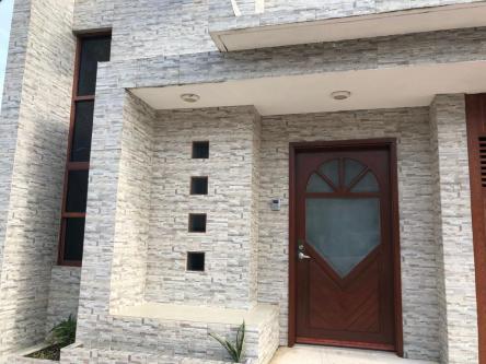 CASA UN PISO LOMAS RESIDENCIAL en Veracruz - Imagen 1