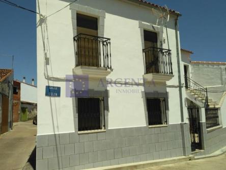 CASA VENTA VALDEMORALES en Don Benito - Imagen 1