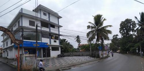 COMMERICAL SPACE FOR RENT KUDAPANAKUNNU TRIVANDRUM in Palayam - Image 3