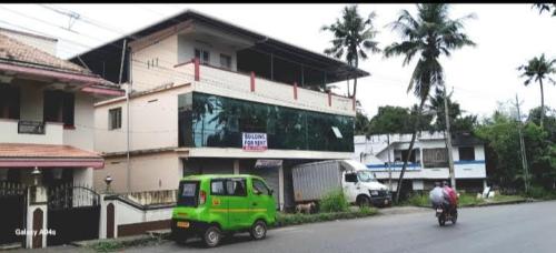 COMMERICAL SPACE FOR RENT VEMBAYAM in Palayam - Image 4