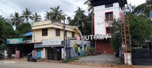 COMMERICAL SPACE RENT KUNDAMANKADAV TRIVANDRUM in Palayam - Image 4