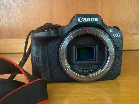 Camara Canon EOS R100 en Quito - Imagen 2